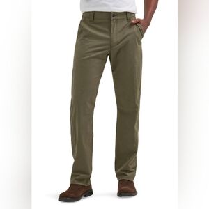 Wrangler Men’s Outdoor All Terrain Cargo Pant with UPF 50+ Protection sz 40x30